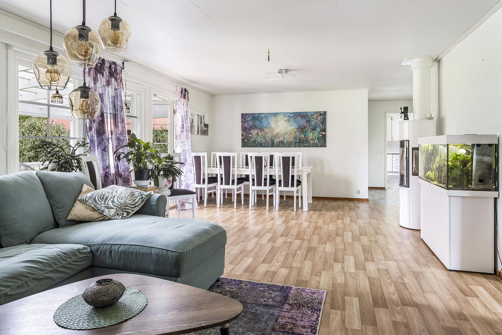 Matplats i vardagsrum 