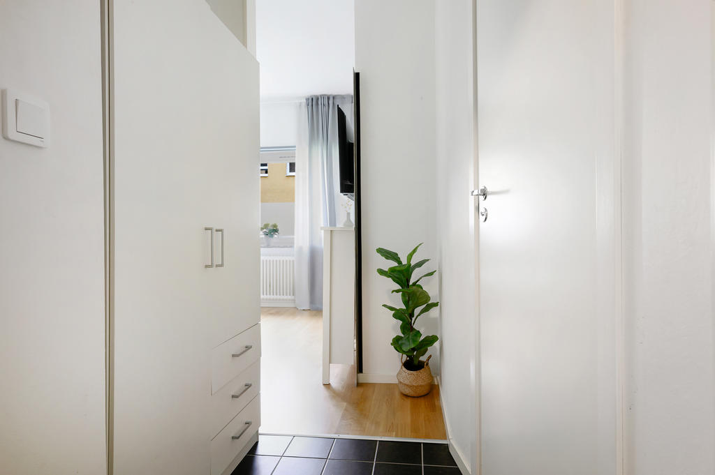 Hall med förvaring