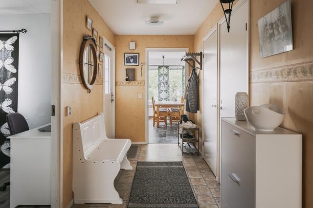 Ljus och rymlig hall