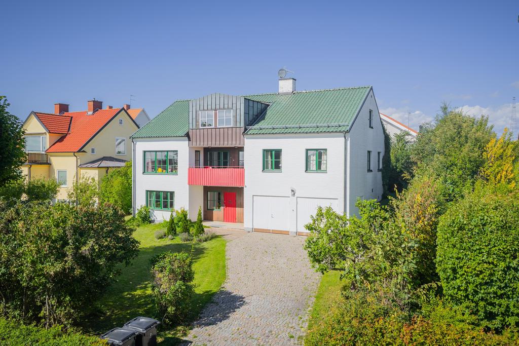 Varmt välkomna till Utsiktsvägen 18!
