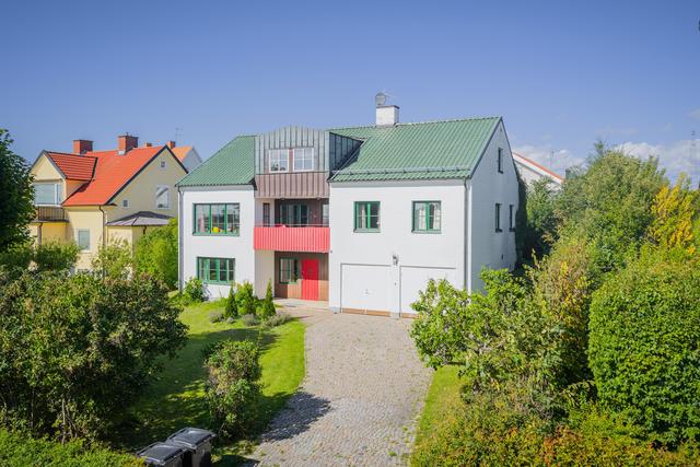 Varmt välkomna till Utsiktsvägen 18!