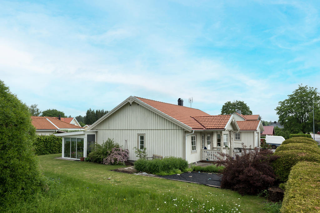 Framsida. 
