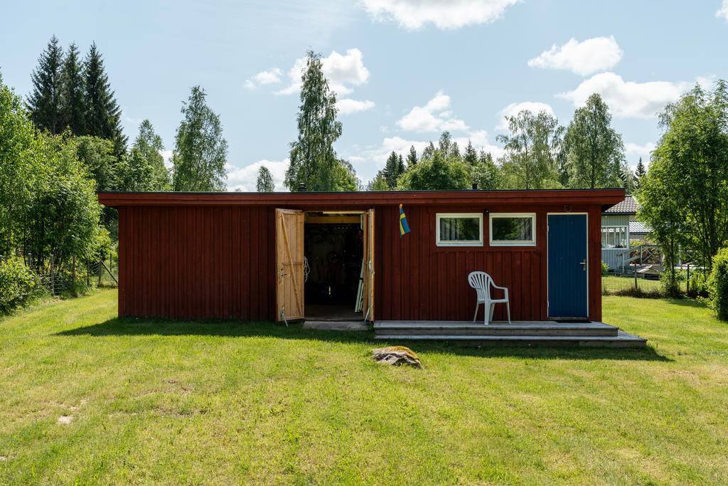 Gäststuga/bod/förråd