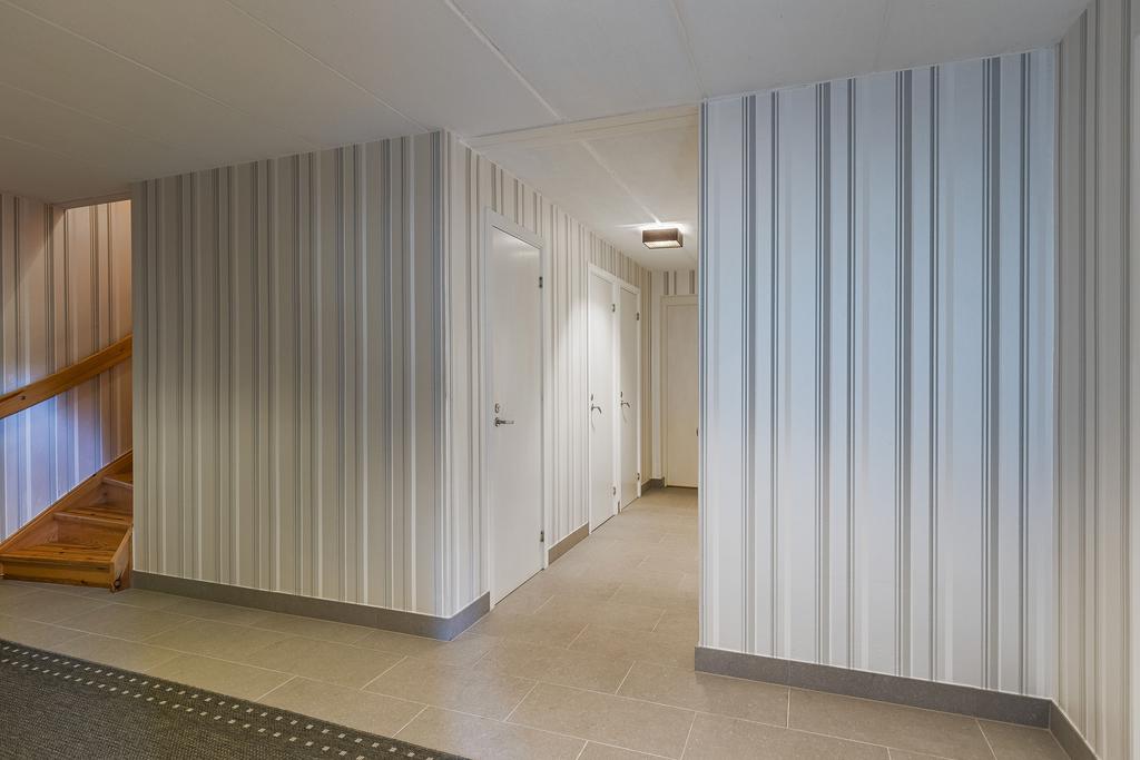 Hall i källare