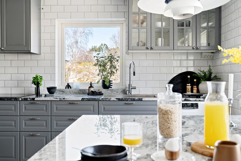 Perfekt för frukosthäng runt köksön