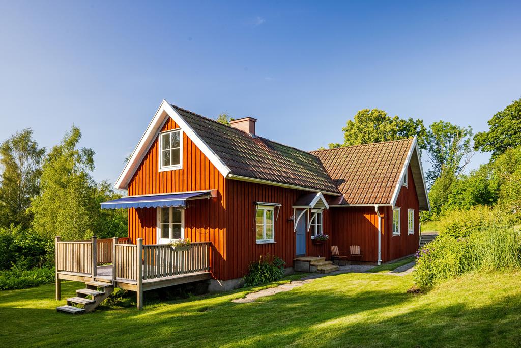 Stor härlig altan med kvällsol.