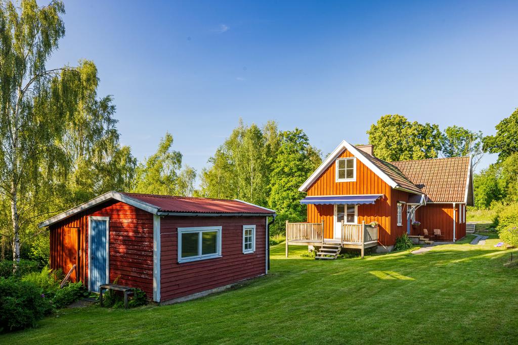 Uthus med verkstad