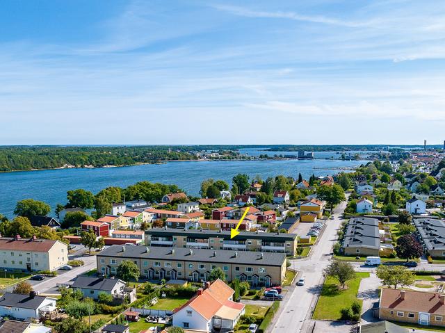 Smakfullt renoverad bostadsrätt med 3 rum och kök