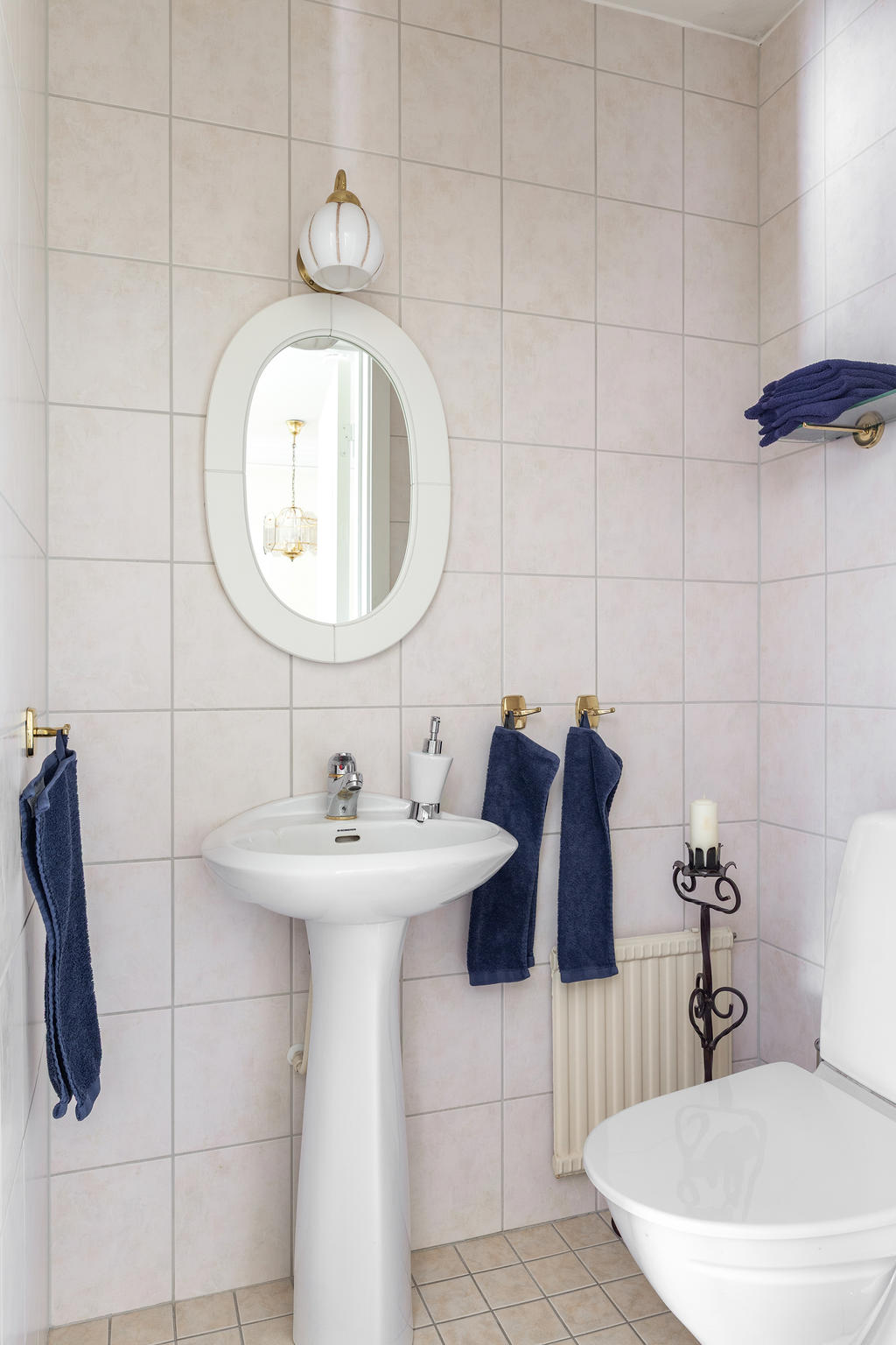 Gäst-wc på nedre plan