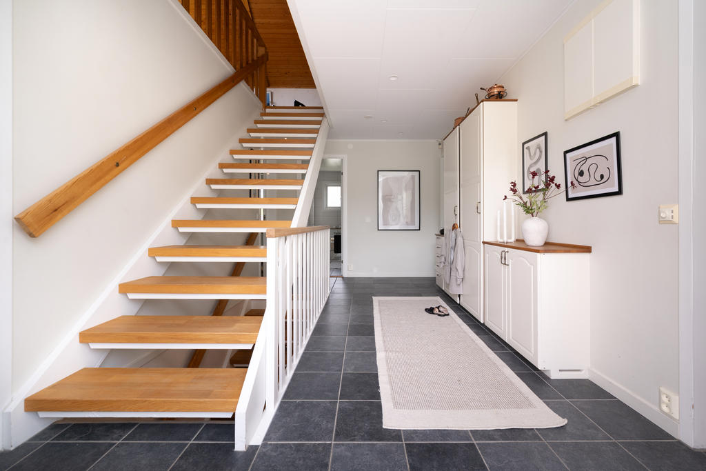 Trapphus till övre plan