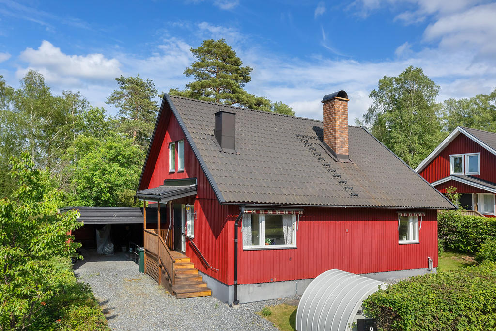1,5 våningsplan plus källare