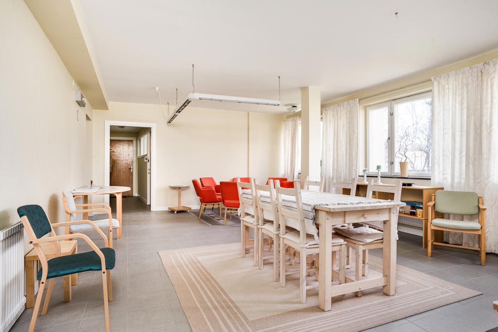 Samlingslokal i källarplan