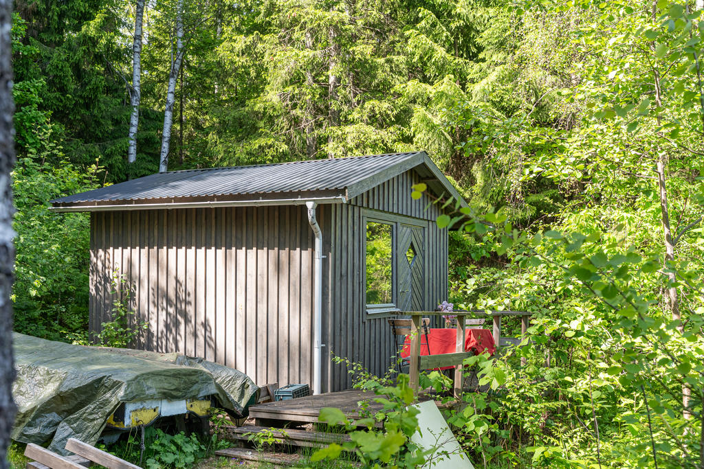 Uthus/förråd
