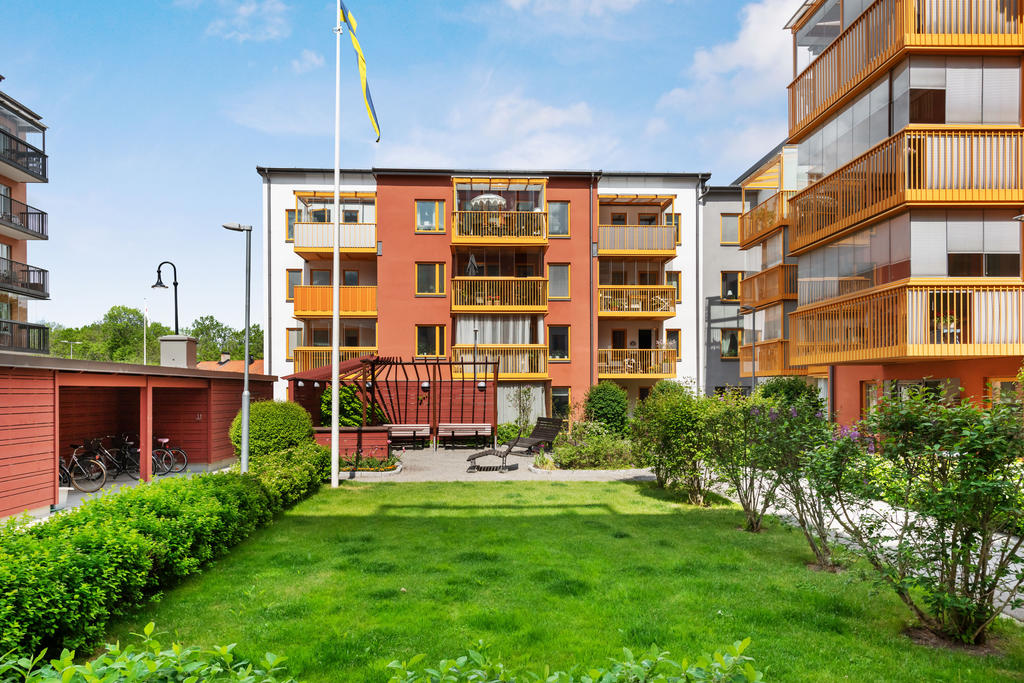 Välskött innergård
