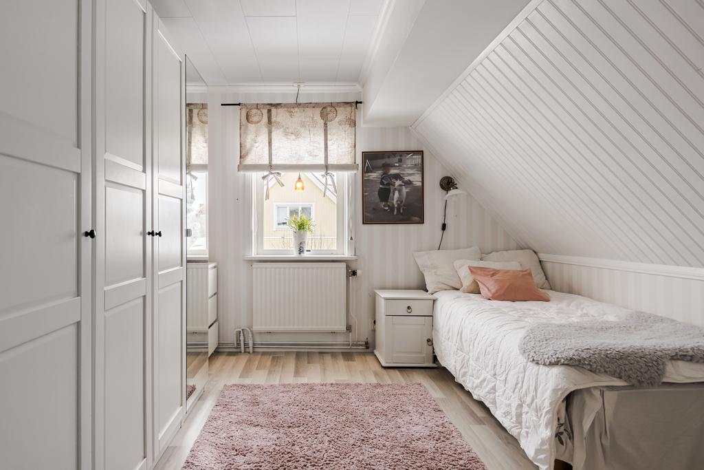 Sovrum 3 på ovanvåningen