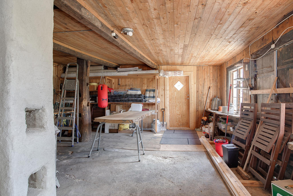 Gott om plats för förvaring eller kanske egen verksamhet?