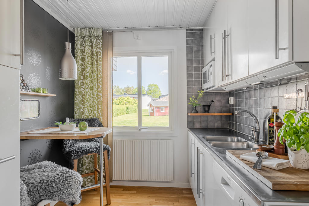 Fri utsikt och plats för matbord