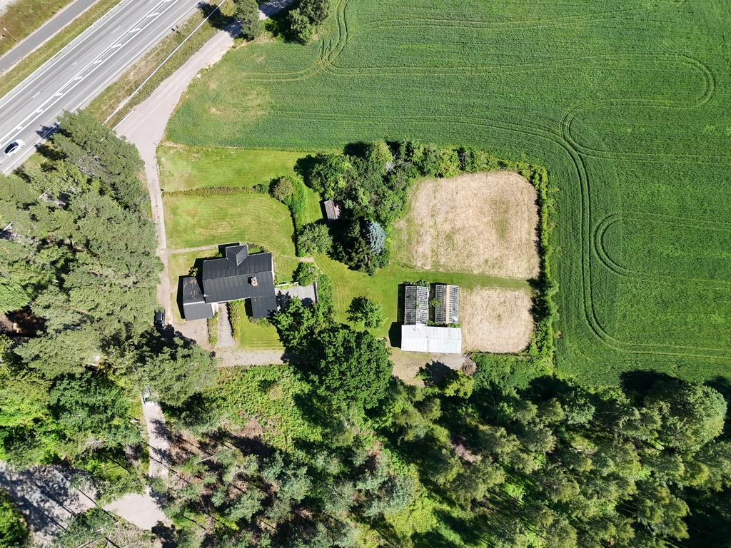 Bostadshuset sett uppifrån