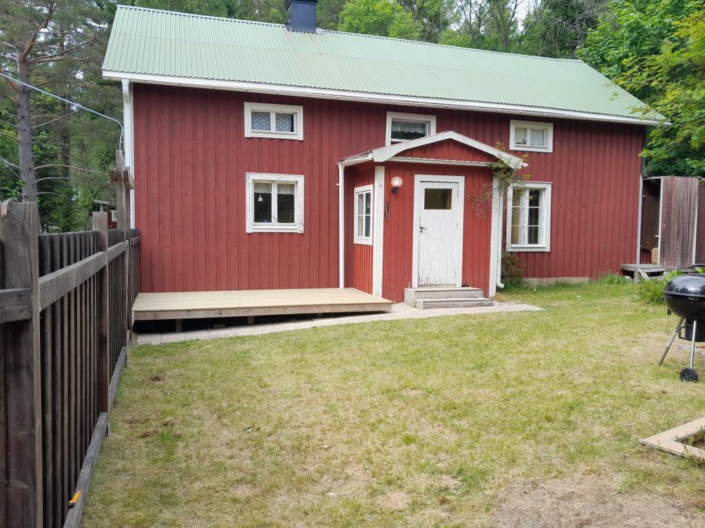 Det mindre huset, Hovsätter 7