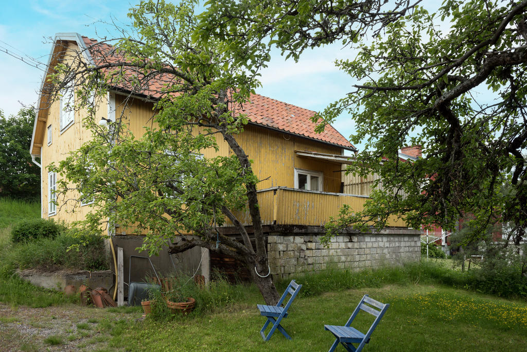 Baksida.