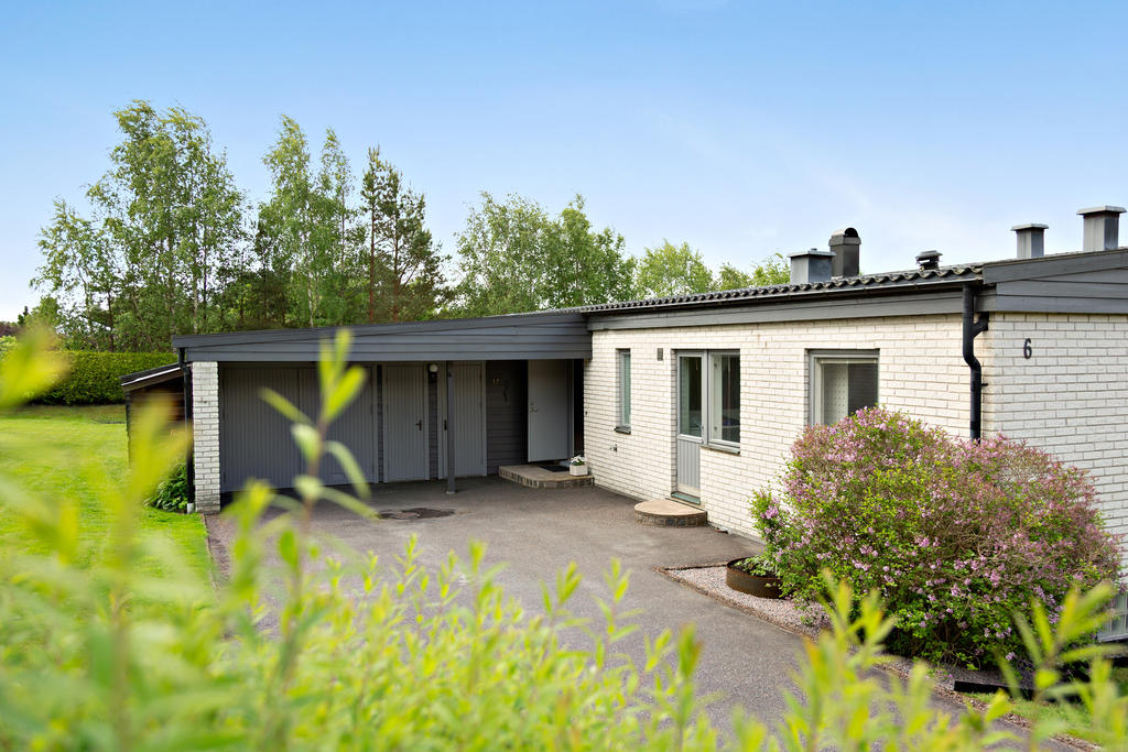 Rymlig uppfart 
