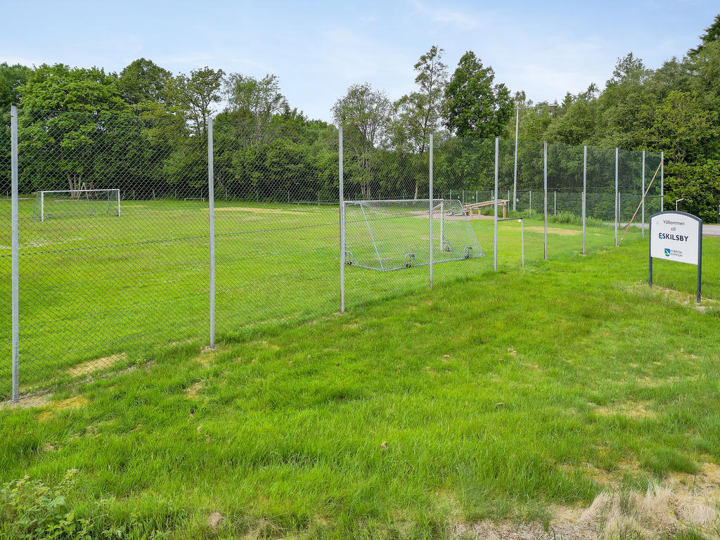 Fotbollsplan i närheten