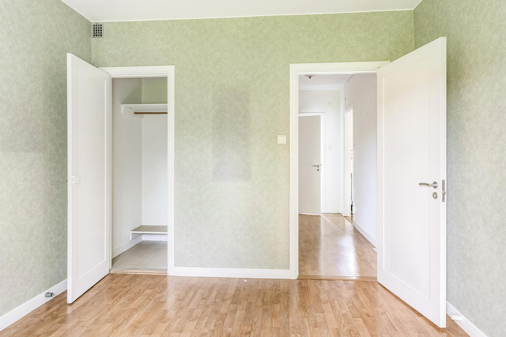 Sovrum med förvaring