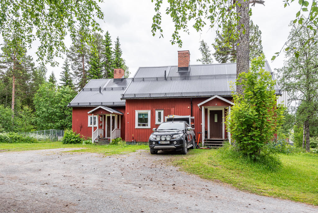 Dessa hus har plåttak