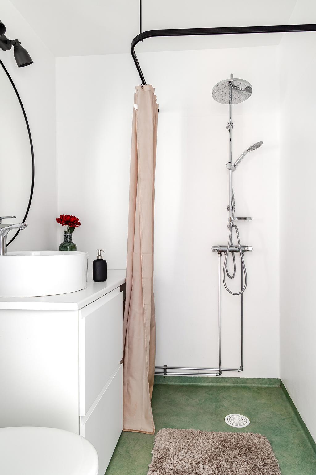 Dusch/wc (förberett för tvätt)