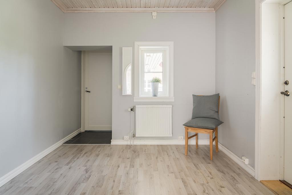 Gårdshus - Hall
