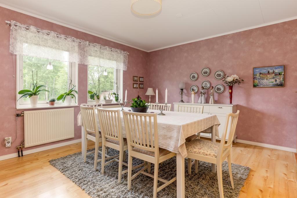 Stort sovrum 1 (tidigare var det 2 st sovrum). 
