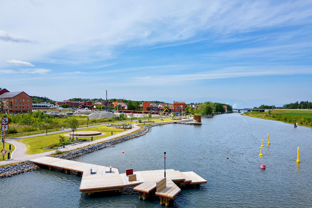 Strandpromenaden i Ekerö centrum
