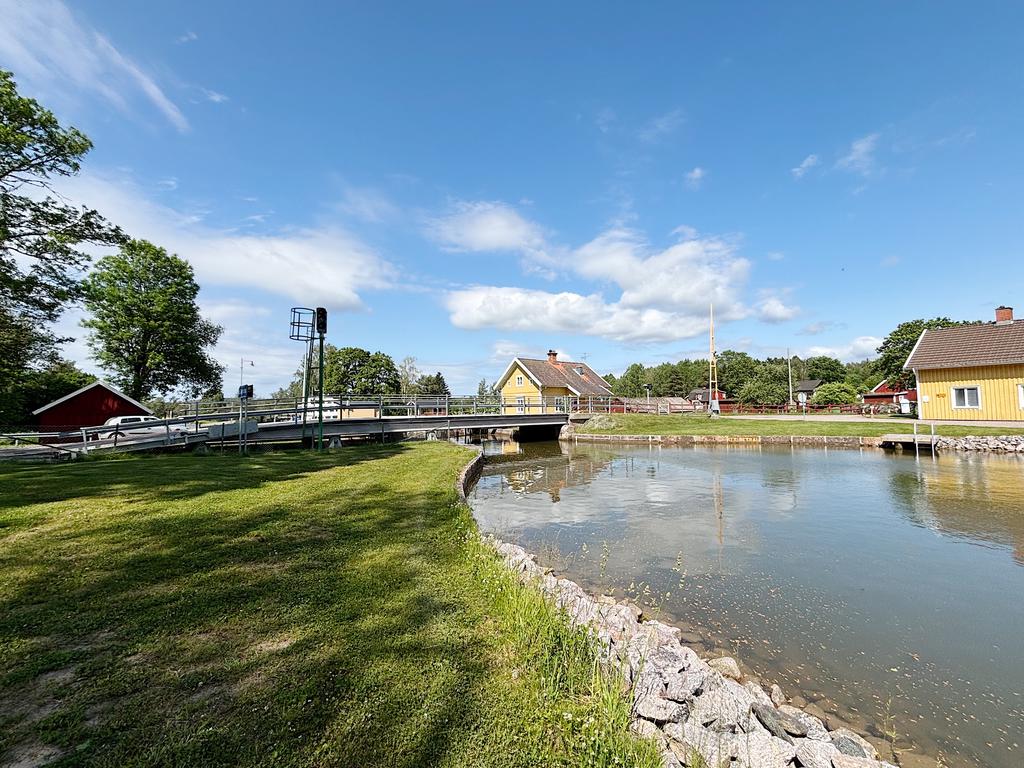 Fina Göta kanal som inte ligger långt bort!