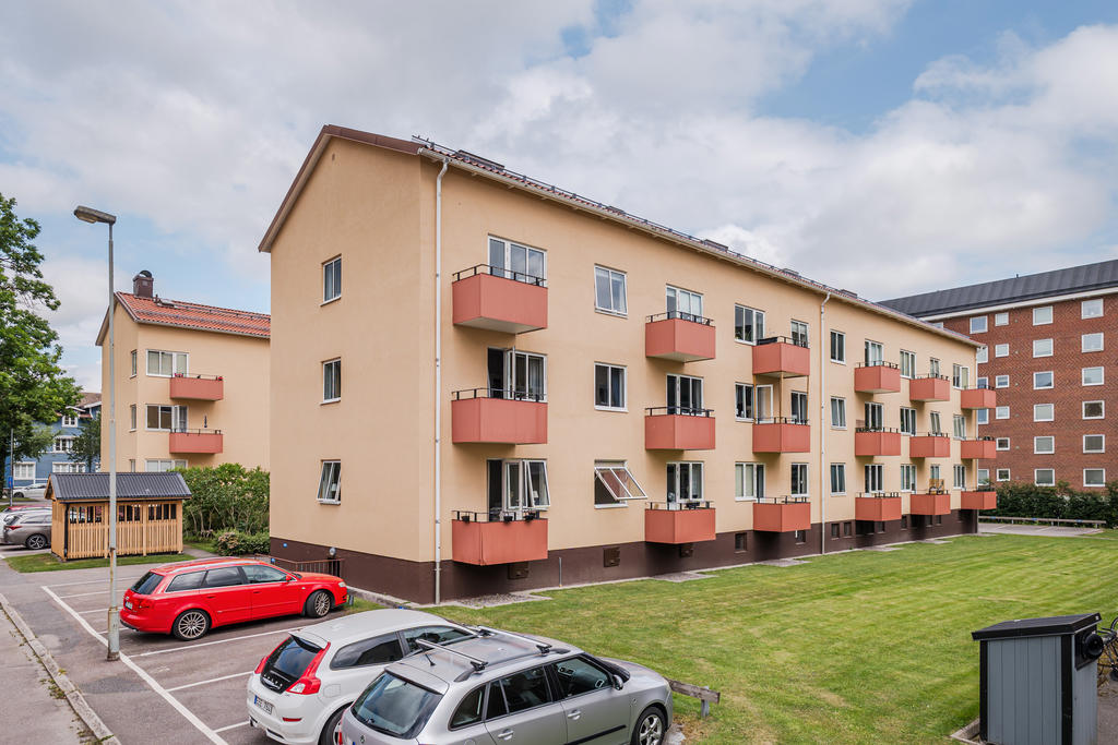 Balkong mot innergård