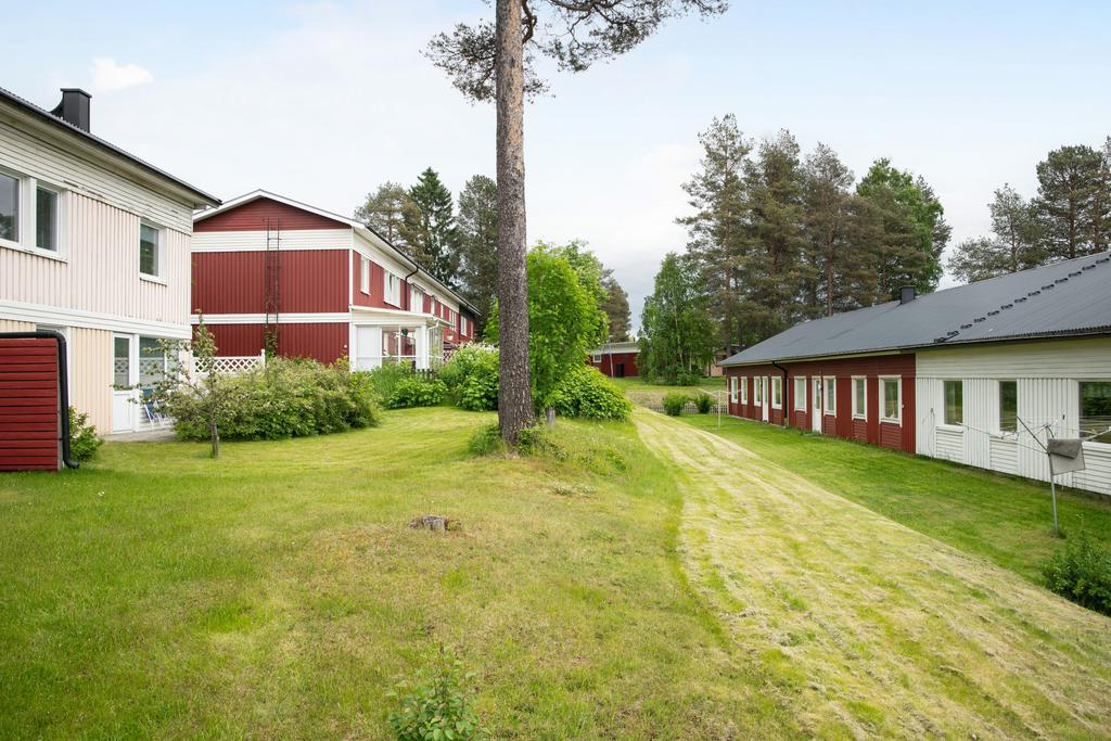 Bra baksida av huset