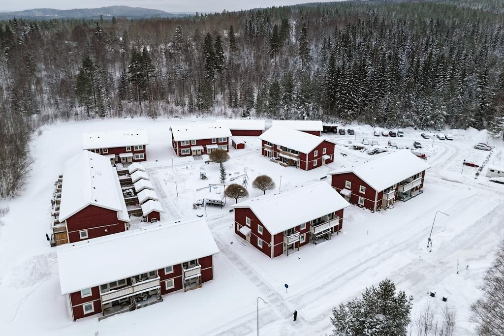 Brf Högsveden i vinterskrud