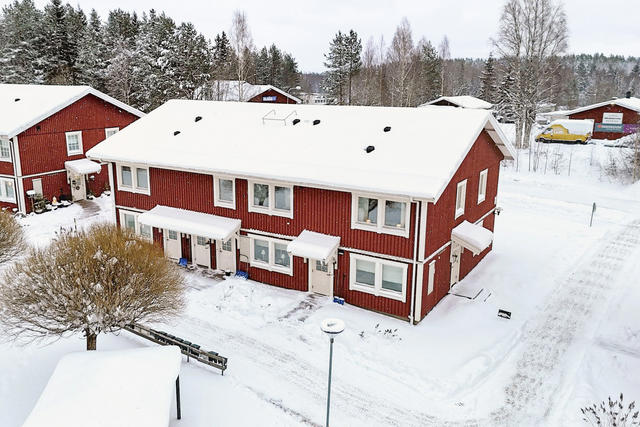 Välkommen till Högsvevägen 123 - en enrumslägenhet i markplan