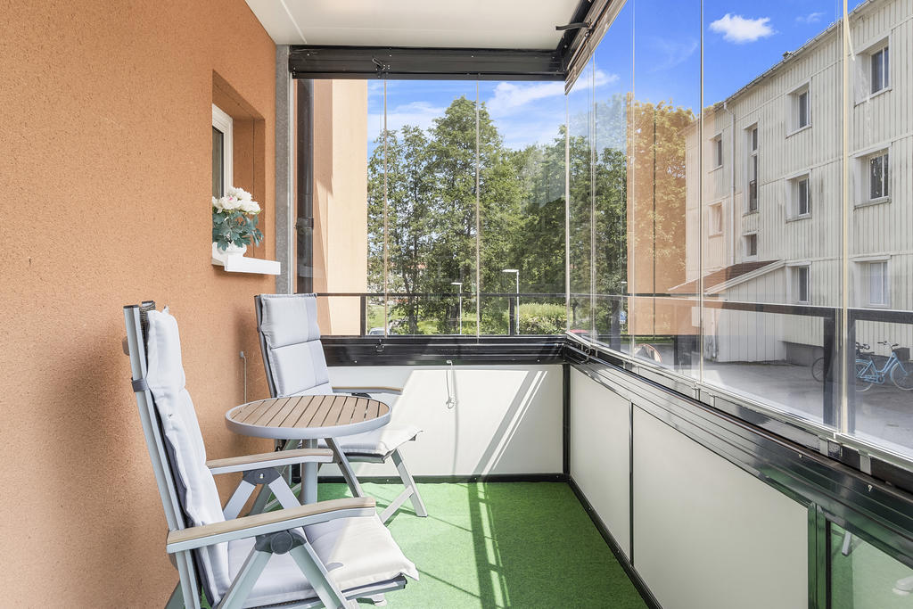 Härlig inglasad balkong