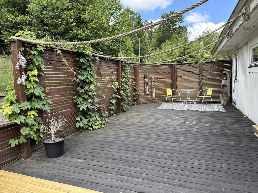 Del av altan i skyddat vindläge