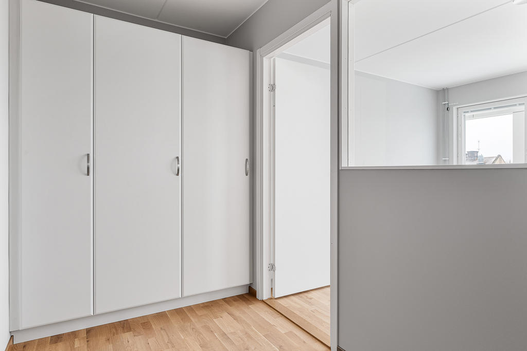 Klädkammare eller kontor/gästrum i 2 rok