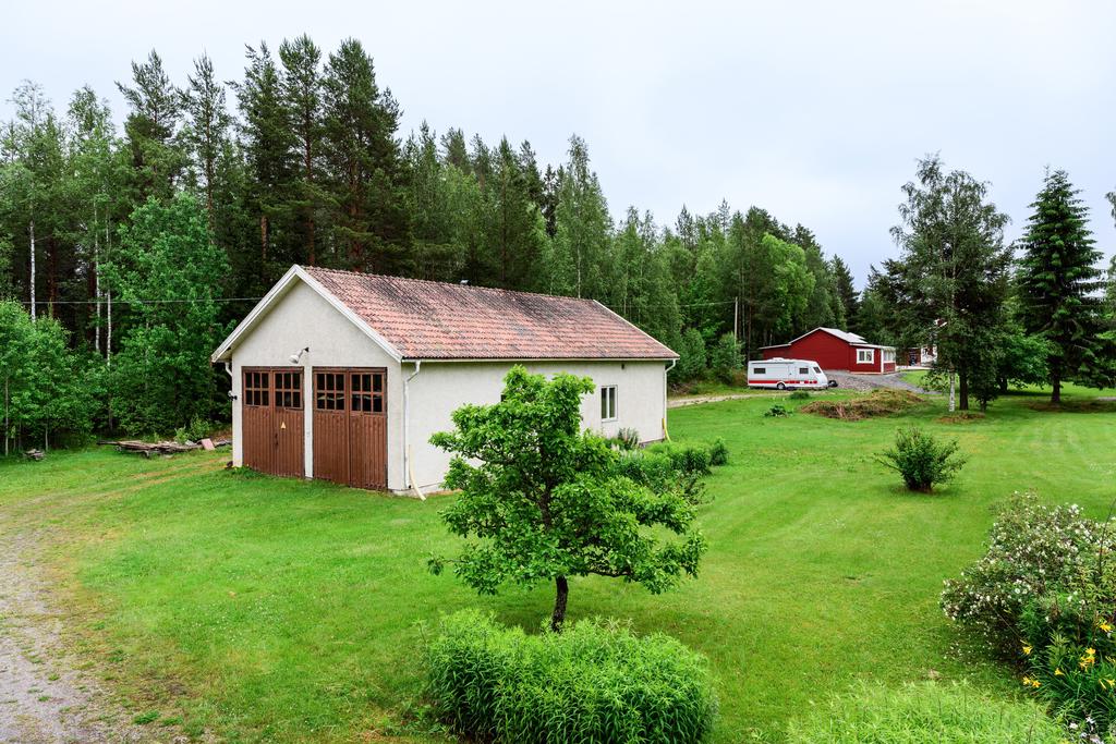 Stort garage