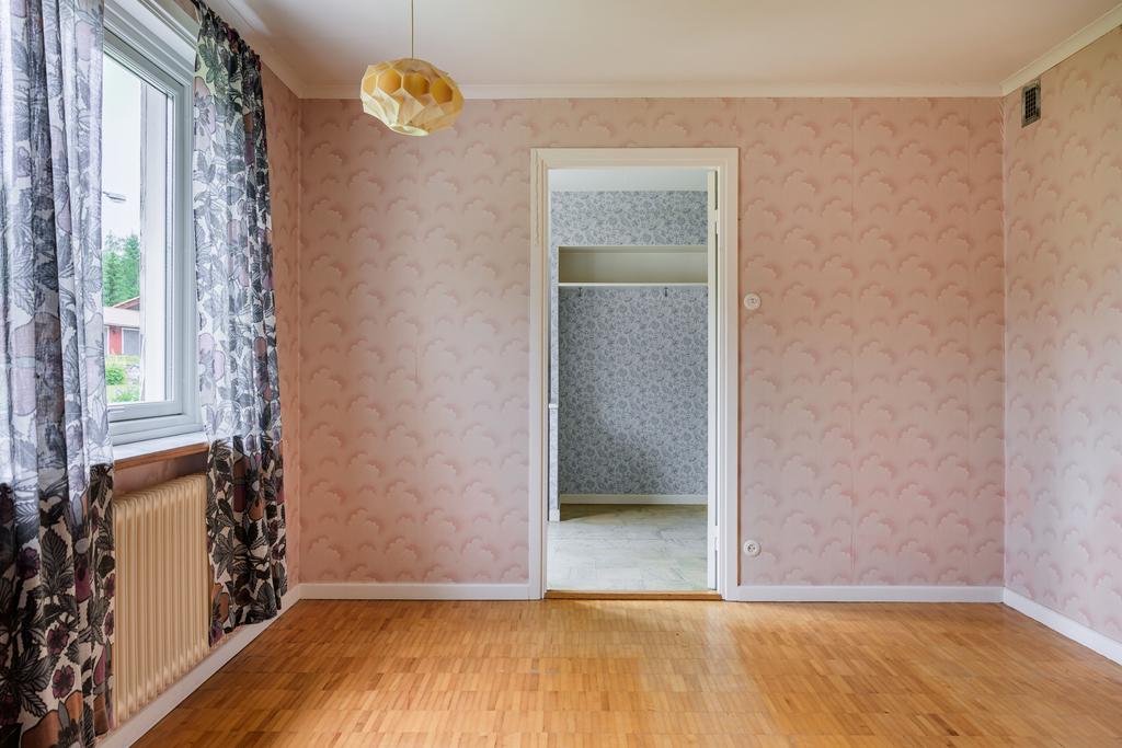 Sovrum 3 på övre plan