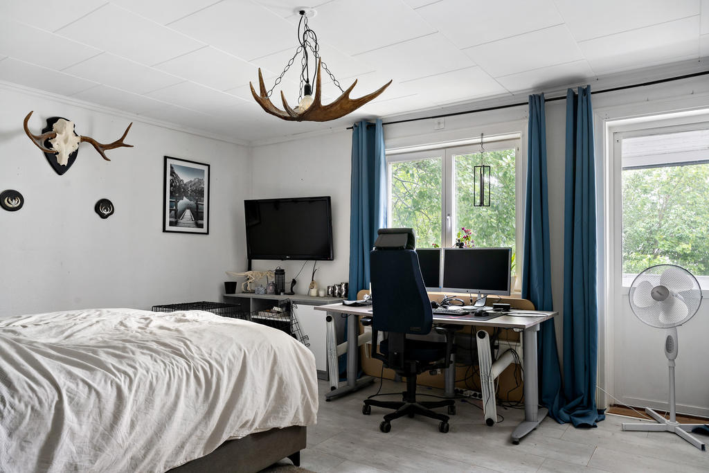 Sovrum, övre plan lgh 1