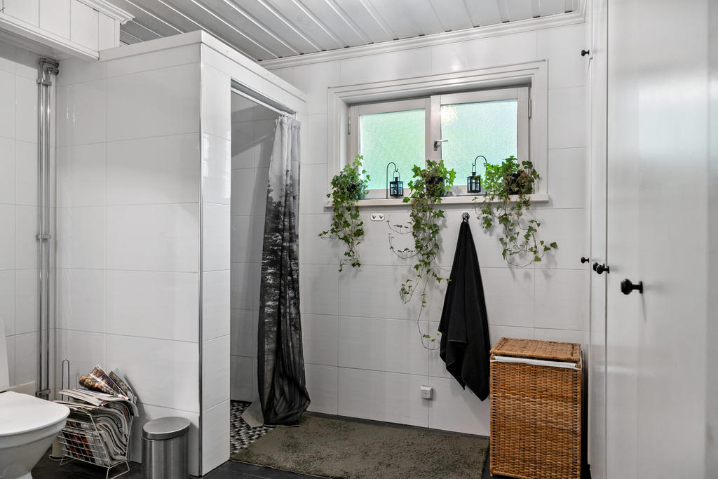 Badrum, övre plan lgh 1