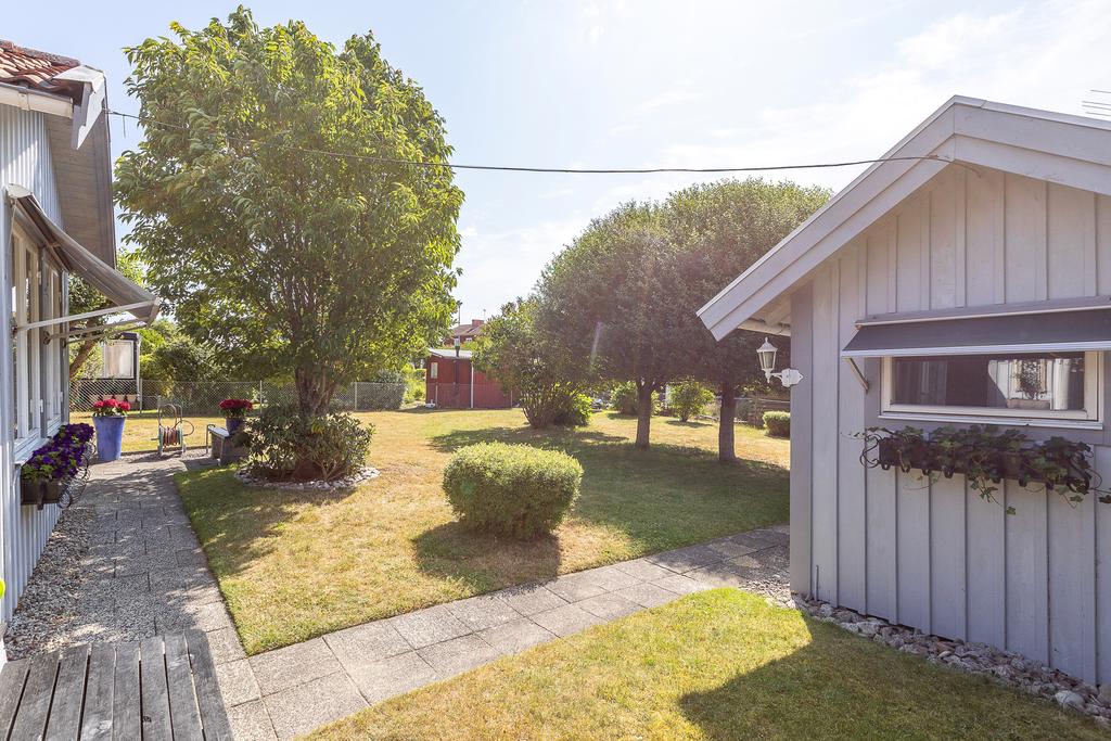 Stor villaträdgård
