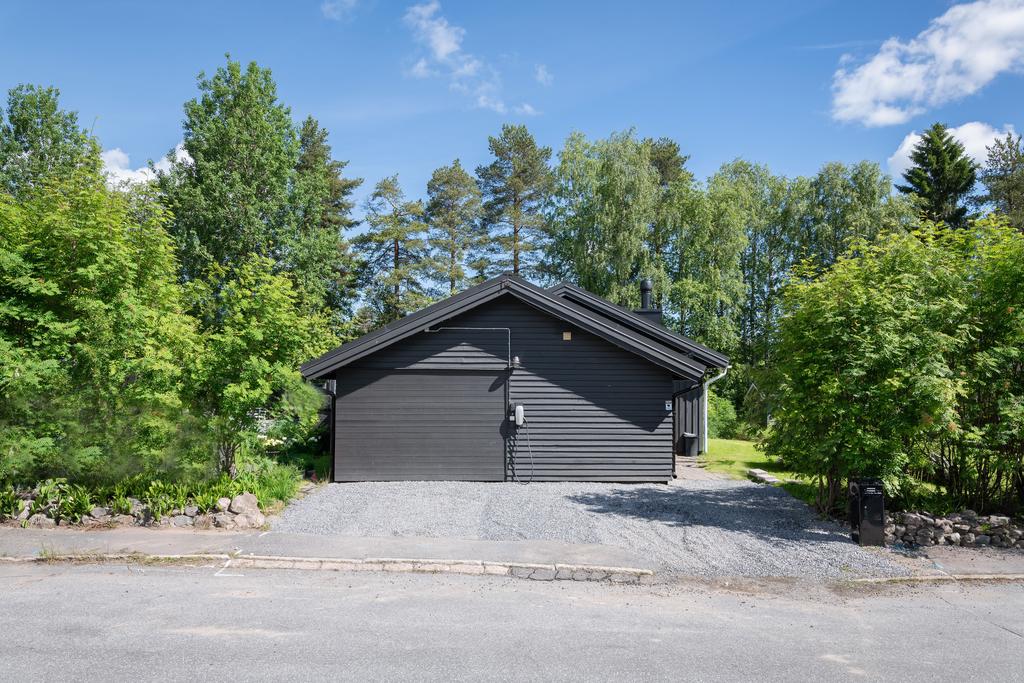 Utmarksvägen 13