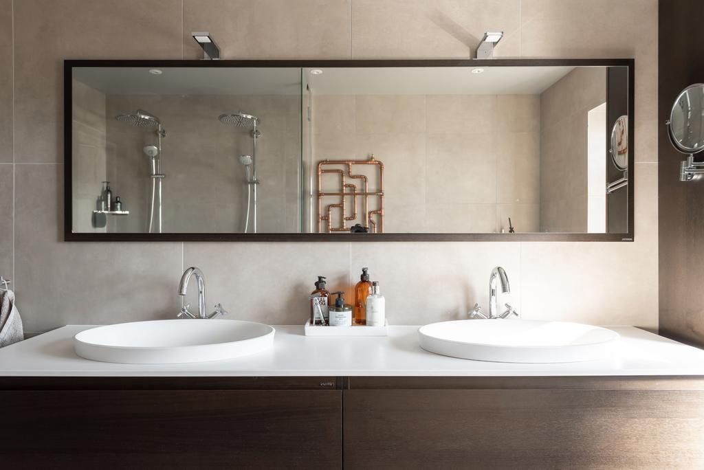 Duschrum med direktanslutning från master bedroom