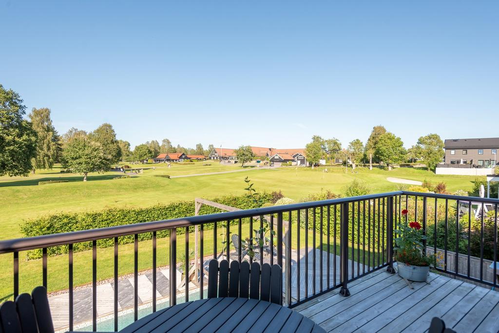 Utsikt mot Lannalodge Golfresort