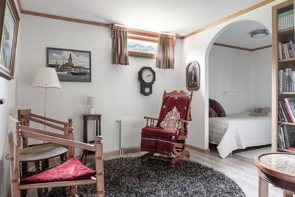 Sovrum 4 på källarplan.