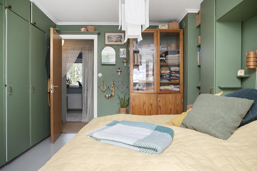 Gott om förvaring i sovrum 1